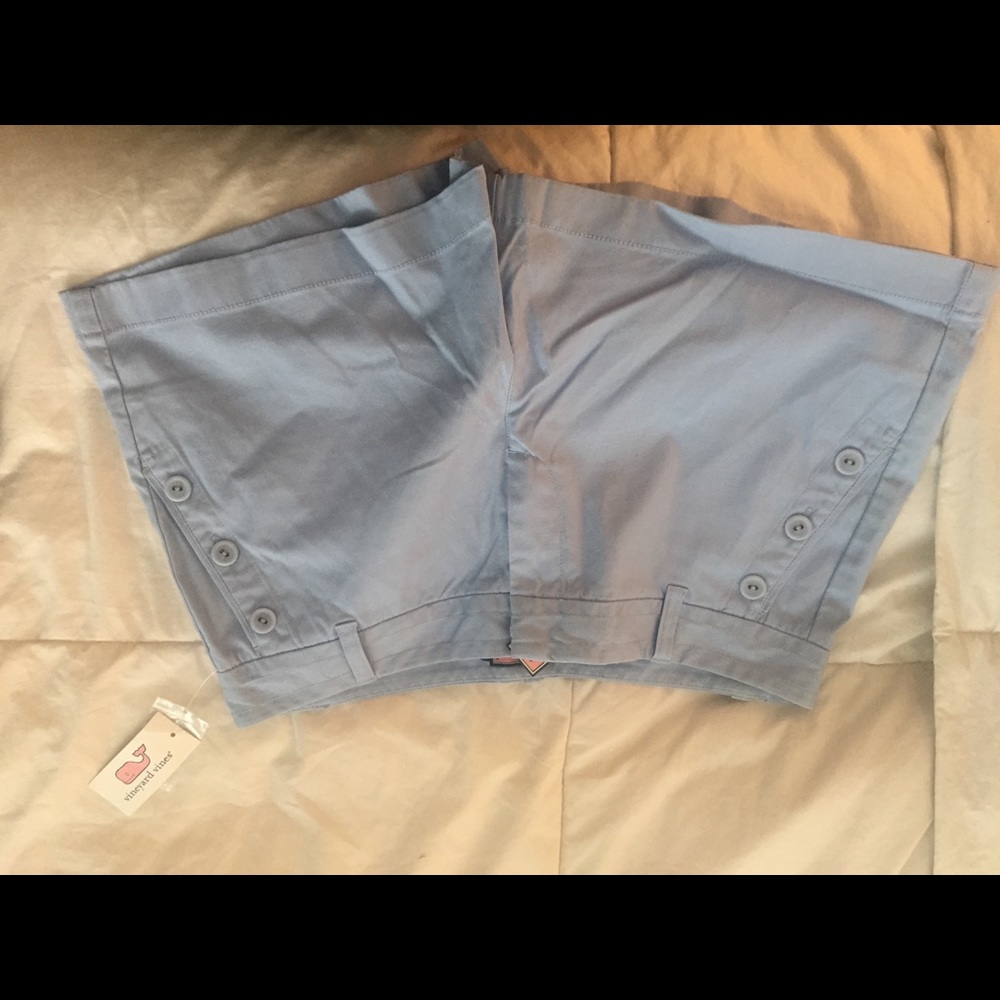Light blue Vineyard Vines shorts